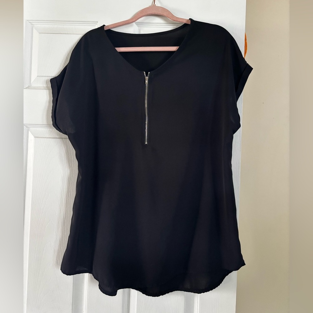 Black Zippered Women's Tunic